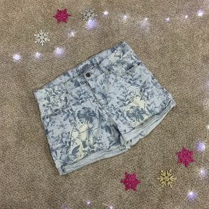 Faded Glory blue floral print shorts